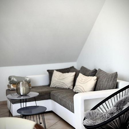 גנגנבאך Ferienwohnung Blumenfeld מראה חיצוני תמונה